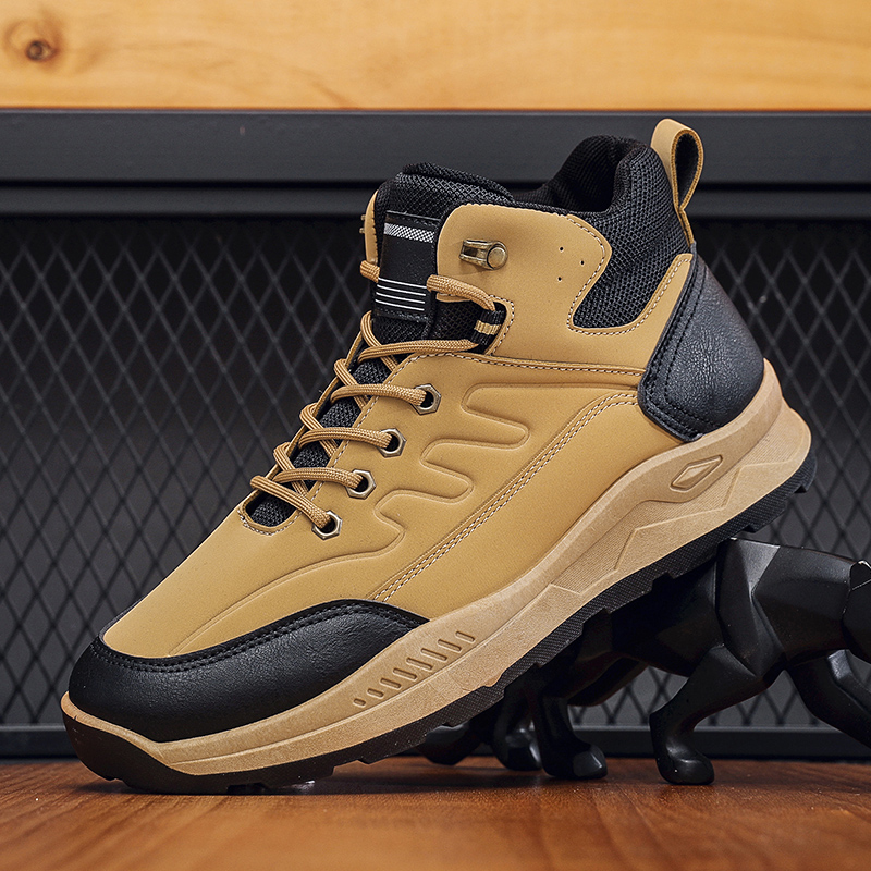 

Martin Designer Shoes Snow Men Sneakers Fashion Luxury Autumn Winter Smooth PU Leather Ankle Half Bordeaux Platform sport Outdoor shoes for male discount price, Socks