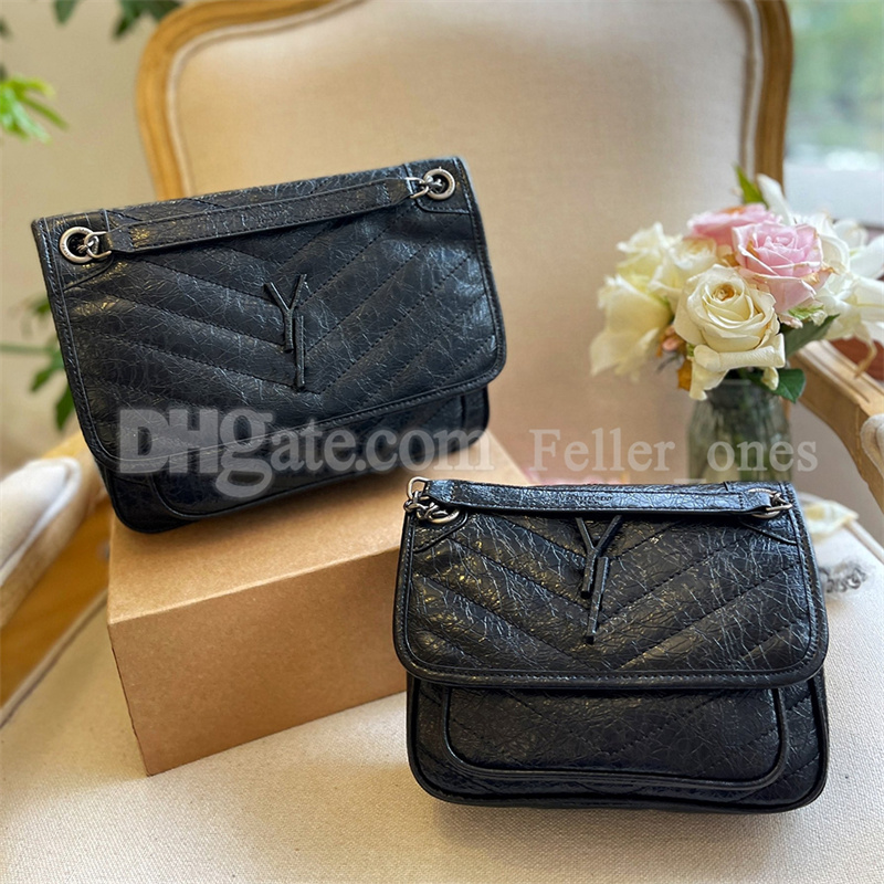 

Fashion Women Luxurys Designers Bags For Womens Bag 2023 Cracks Purse Shoulder Handbag Messenger Woman Totes Fashion Metallic Handbags Classic Crossbody Clutch, Box