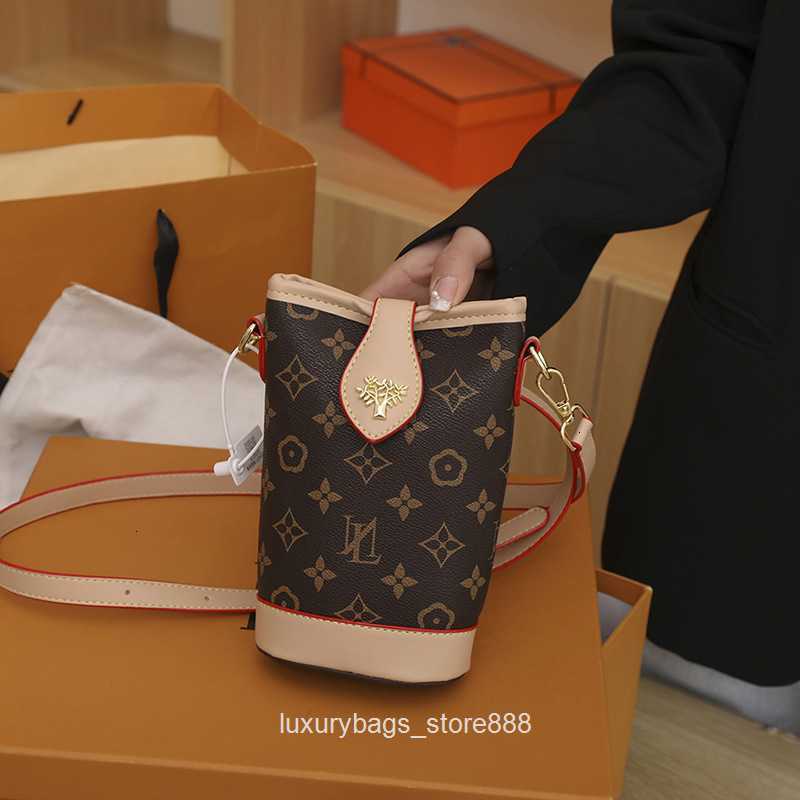 

Store Clearance Wholesale Design Bags 95% Off Advanced Women's Old Flower 2023 New Fashion Versatile Atmospheric Printed Cross Single Shoulder Mobile Phone, Brown