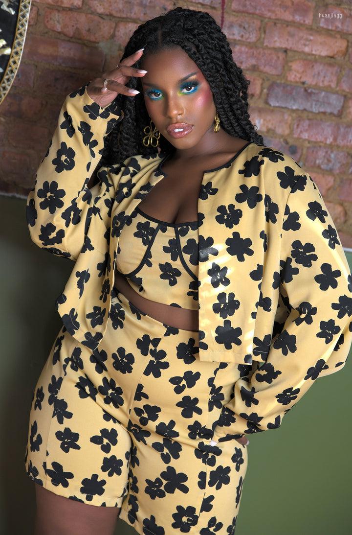 

Women's Tracksuits EWSFV 2022 Spring Summer Women Casual Printed Long Sleeve Short Coat Sling Top Shorts 3 Piece Set, Yellow