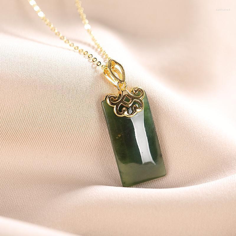 

Chains Original Design Inlaid Natural Hetian Jade Jasper Xiangyun Vintage Ladies Necklace Pendant Chinese Style Classic Jewelry