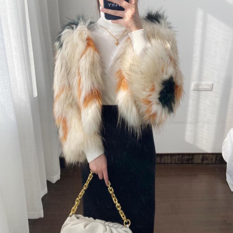 

Women's Fur Fashion Raccoon Double-sided Woven Coat Thickened Thin Long Sleeve Hard Goods, White