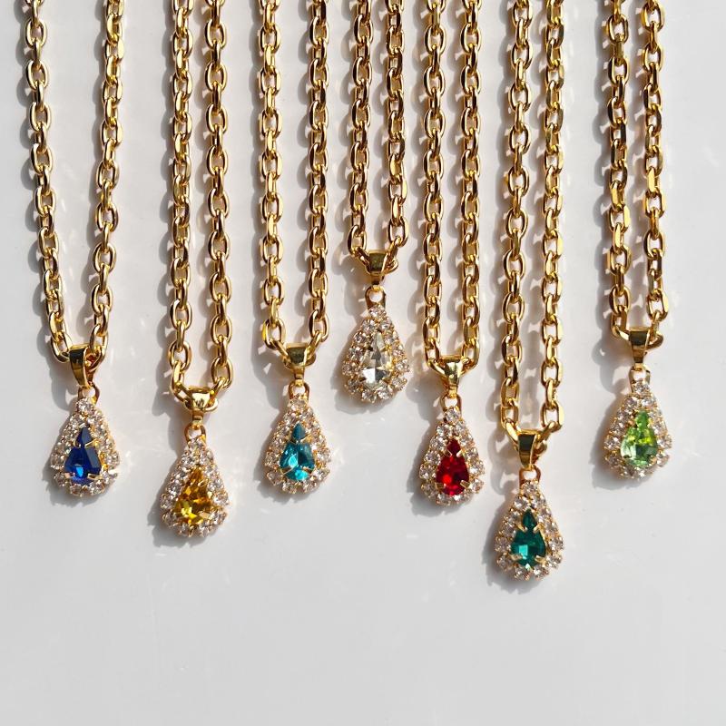 

Chains Dasein ACC Winter Customized Series Fashionable Emerald Green Pendant Necklace With Water Drops Neckintheli