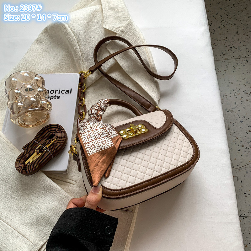 

Wholesale factory ladies shoulder bag 12 colors sweet little fresh ribbon handbag simple Joker embossed leather mobile phone coin purse retro plaid backpack, Beige and black-rhombus-2397#