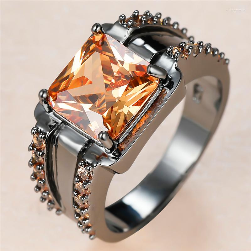 

Wedding Rings Charm Fashion Black Gold Ring Punk Square Zircon Engagement Vintage Female Champagne Crystal Stone For Women