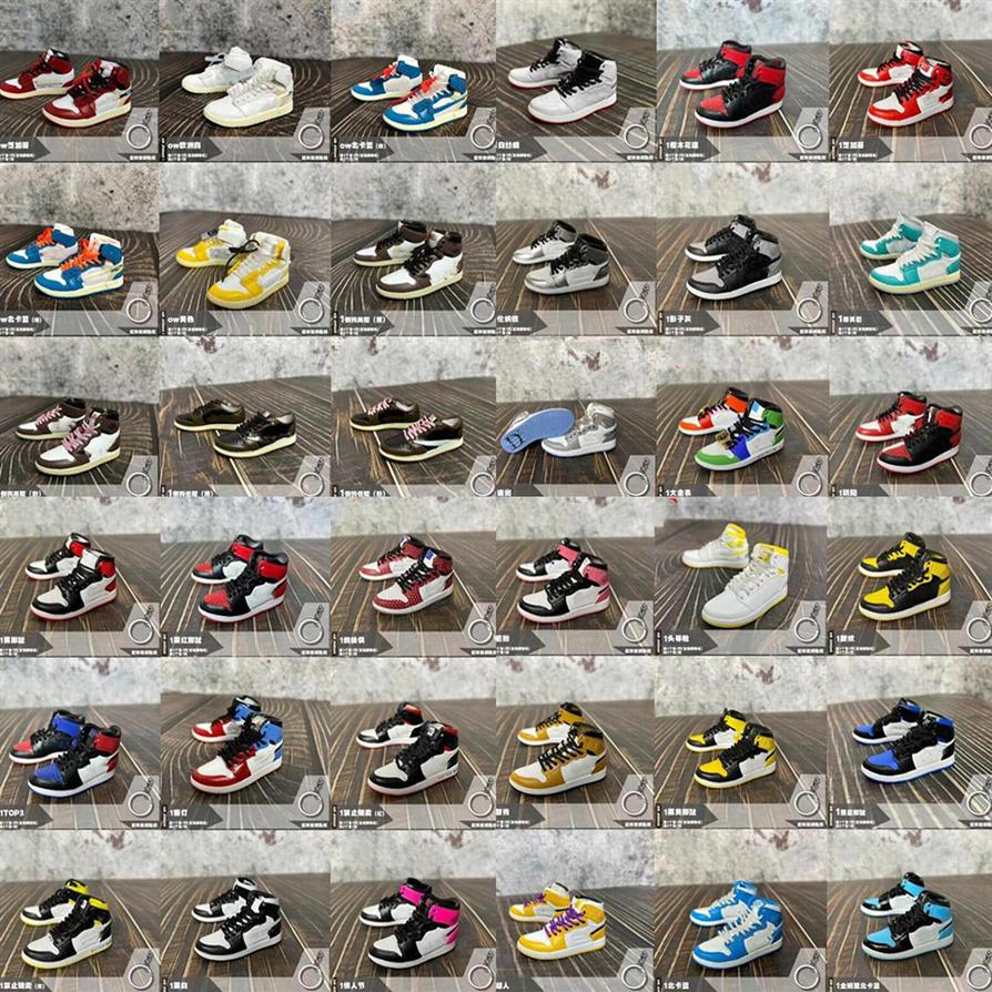 

New Mini 3D Stereo Sneaker Keychain Woman Men Kids Key Ring Gift Luxury Shoes Keychains Car Handbag Key Chain Basketball Shoes Key Hold203J