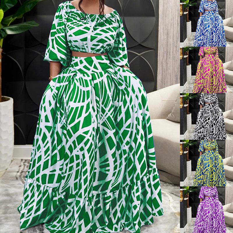 

Women' Tracksuits Autumn And Winter 2023 Women' Fashionable Lapel Five Quarter Sleeve Abstract Colored Large Skirt Casual Suit, Green