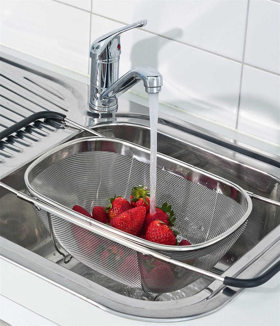 

Retractable Drain Basket Rubber Grip Handles Stainless Steel Oval Colander Sink Vegetables Draining Rack 210626