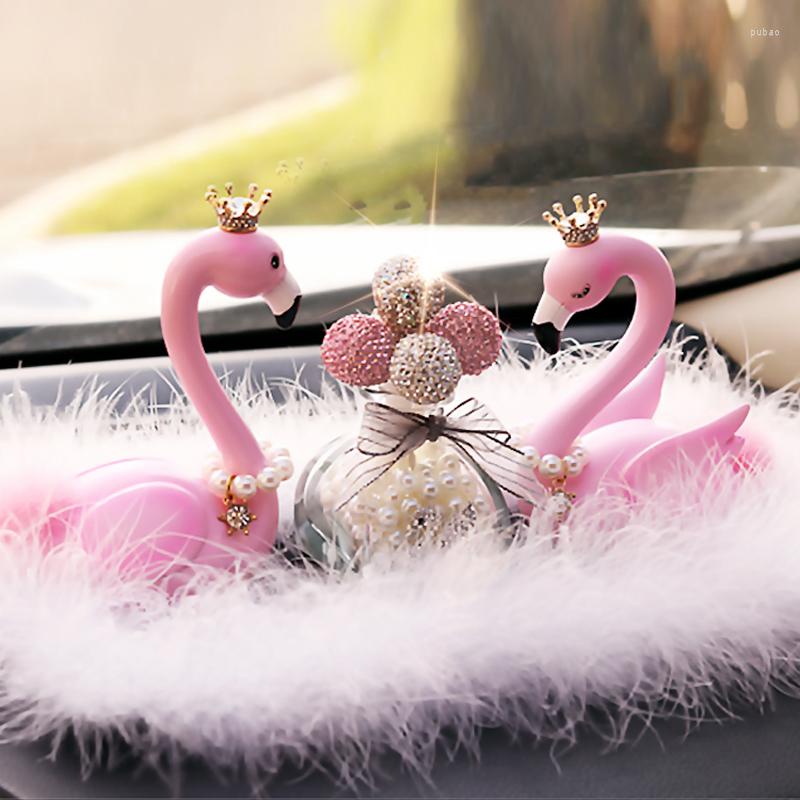 

Interior Decorations Flamingo Car Decoration Spring Shaking Head Toy Plant Flower Potted Dashboard Accessories Center Console