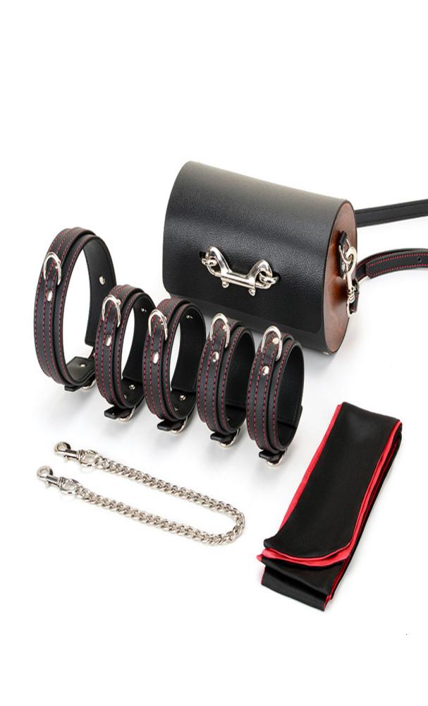 

Fun Sm Alternative Torture Equipment Eye Mask Handcuffs Shackle Collar Female Slave Barrel Storage Bag Adult Supplies Set TT3U9391219