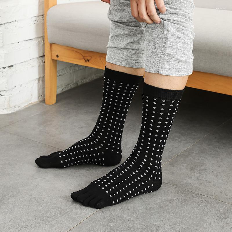 

Men's Socks Breathable Five Fingers For Men Hosiery Long Tube Soft Warm Cotton Black Print Toe Sock High Quality