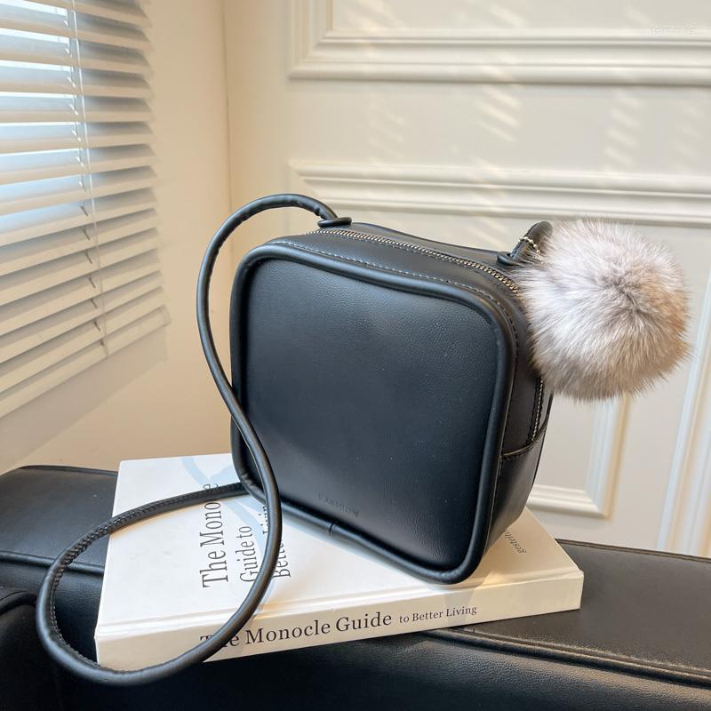

Evening Bags Winter Shoulder For Women Soft Leather Pure Color Fur Ball Decorated Luxury Mini Square Bag Vintage Style Coin Purses, Black