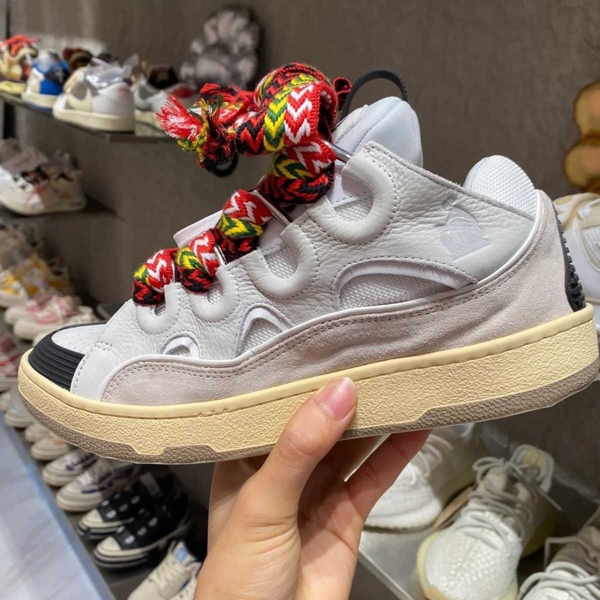 

Luxury Lanvins Dress Shoes Fashion Brand Designer Men Women Sneakers leather sports casual shoe bread mens womens skateboard trainer