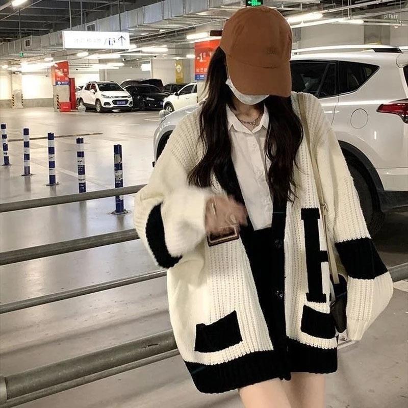 

Women' Knits 2022 Women' Autumn V-neckCollege Style Sweater Coat LongSleeved All-Match OuterWearLoose And Lazy Knitted Cardigan Trendy, Black
