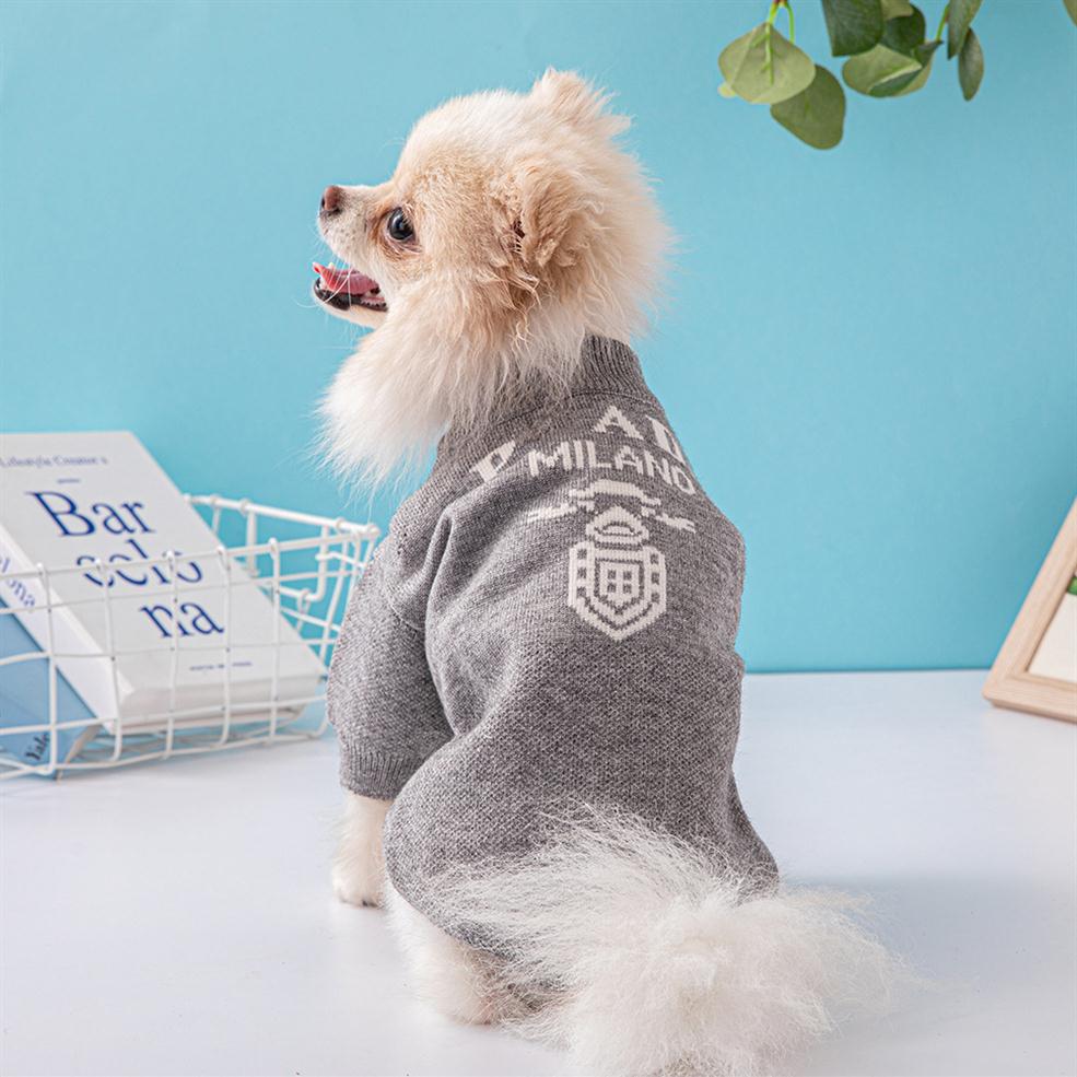 

Dog Apparel Designer Dog Sweater Brand Pet Clothes Knit Coat For Medium Small Dogs Cats Autumn Winter Turtleneck Puppy Sweatshirt Pets 259U, As the picture
