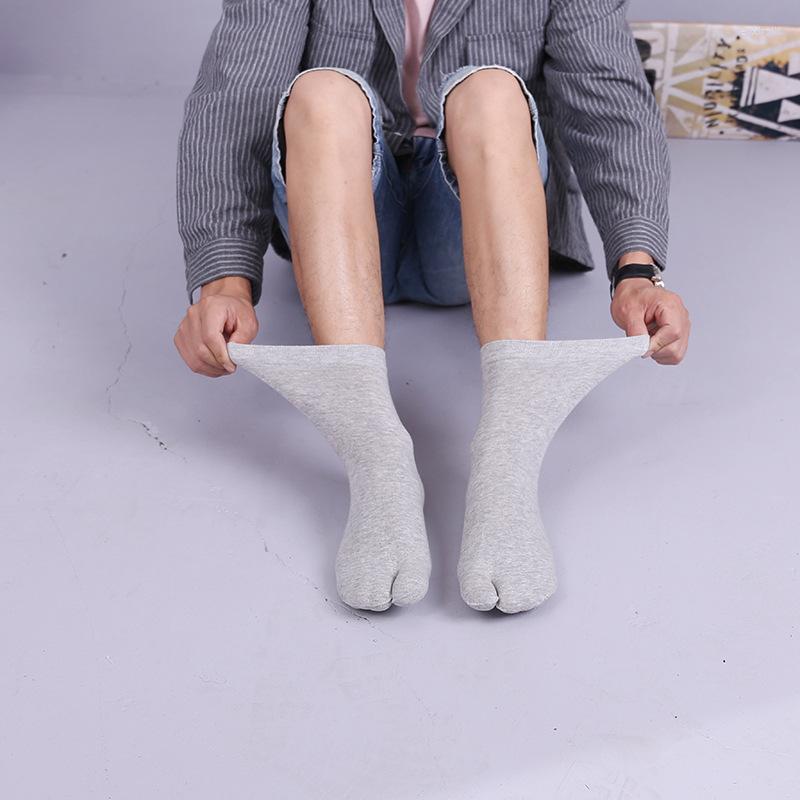 

Men's Socks 5 Pairs Men Two Toe Long Split Finger Cotton Novelty Gift For, Each color per pair