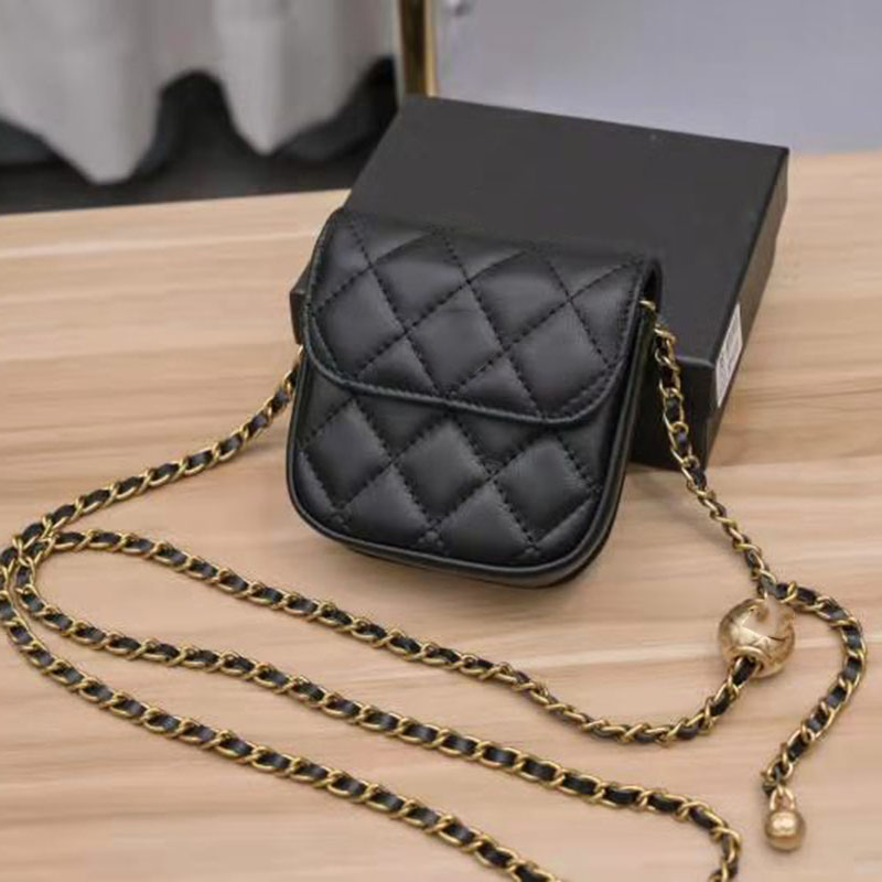

French Womens Classic Mini Vanity Bags Lambskin/Caviar leather Calfskin With Gold Crush Ball Metal Hardware Matelasse Chain Crossbody Shoulder Cosmetic Case 10.5CM