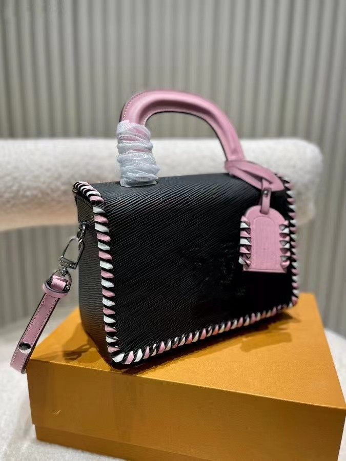 

Fashion Women famous casual designer Messenger Bag Lady Cross Body Bags Handbag Satchel Purse Cosmetic purses, Customize