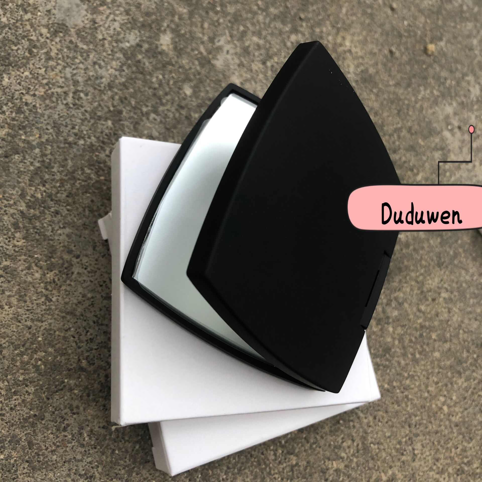 

Fashion accessorries cosmetic portable mirror with gift box beauty makeup tool toiletry classic boutique double facettes