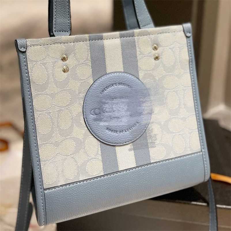 

Designers Luxury 7A Bags Coch purse Handbag Crossbody Wallet For Womens Multicolour Fashion Lnclined Shoulder Bag Versatile CC Totes Large Capacity Saddle HP64, Sky blue