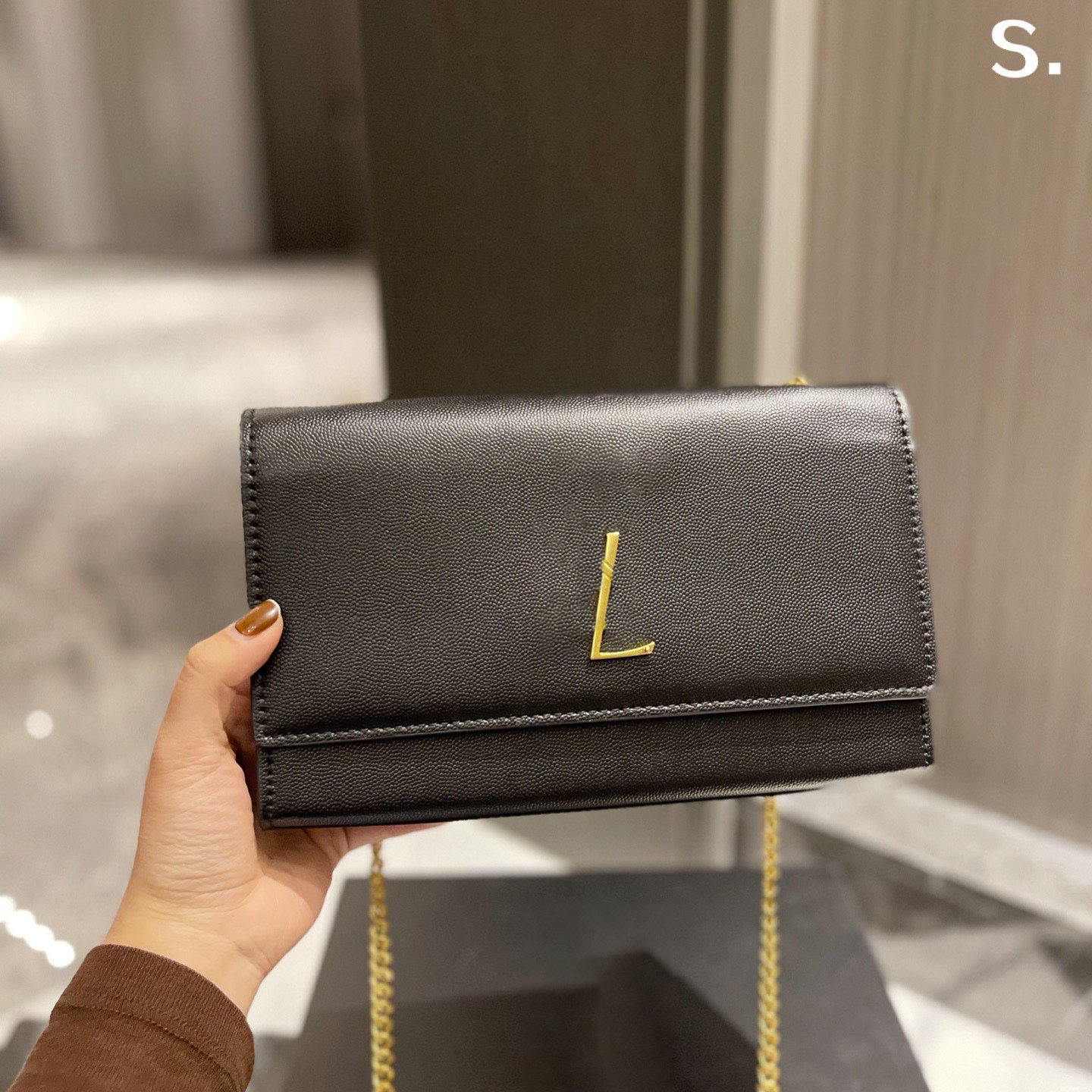 

24cm bag Women Classic Fashion female handbag Medium capacity chain bags Caviar pattern Genuine Leather shoulder bag Cross Body Without tassels
