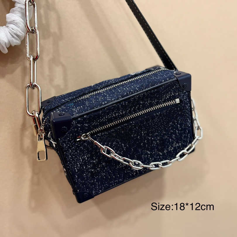 

Luxury Famous Designers Shoulder Bags Lvity Wallets mini soft trunk Letter Chains Canvas cowboy Zipper Flowers Satchel Lvity Handbags Fold Over Bag, Blue
