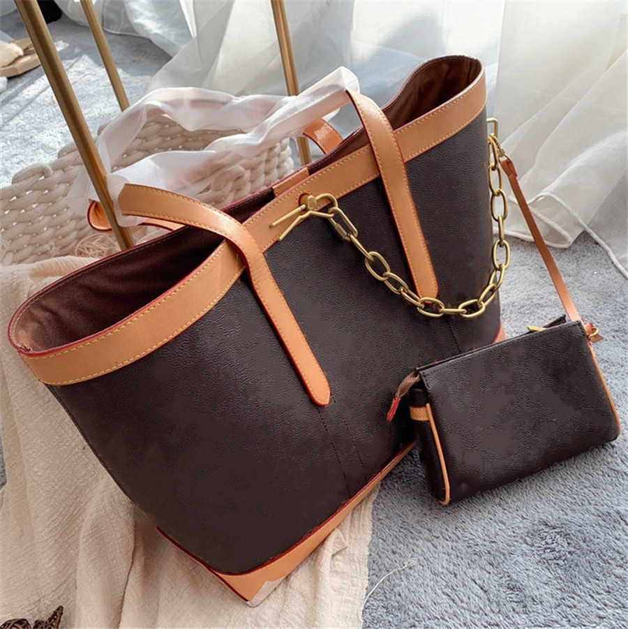 

classic Designer Bag womens handbags Fashion Large Capacity Women luxury Leather Chain Crossbody and Shoulder Bags, Brown