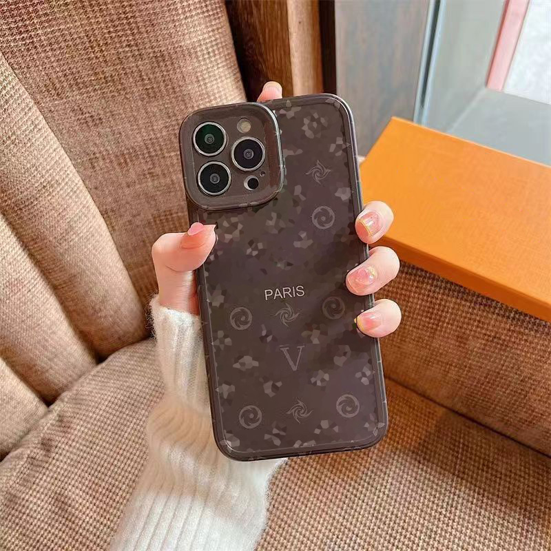 

Luxury Brown Flowers Designer Phone Cases For Iphone 14 Pro Max Plus 13 12 11 XR XS 8P Fashion V Letter Orange Case Shockproof Cover 2023