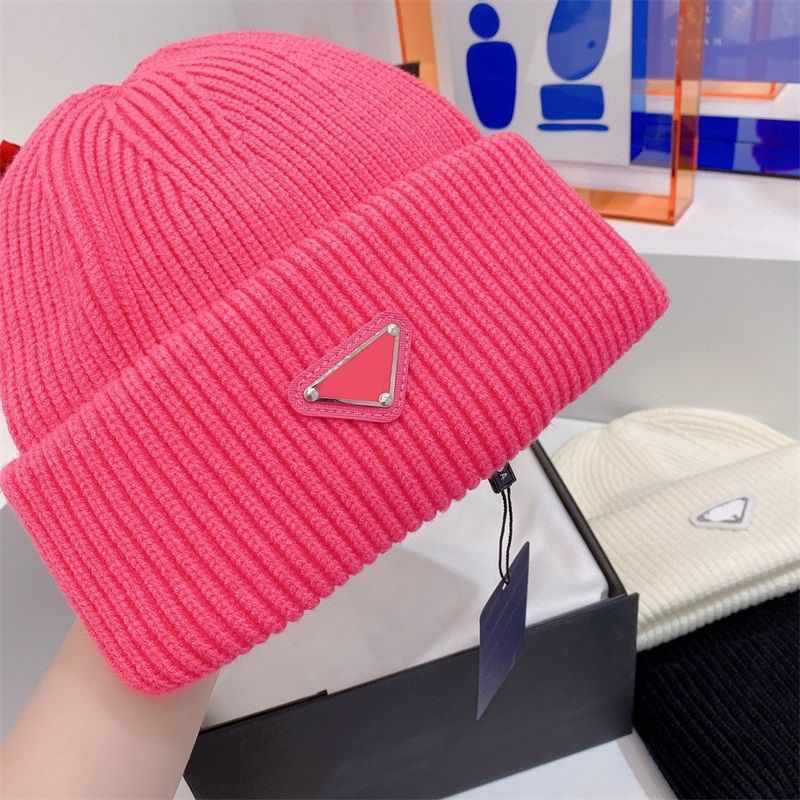 

Pink women cap beanies designer hats with geometry label running sports autumn winter warm knitted caps luxury classic design outdoor ski snapback mask truck hat