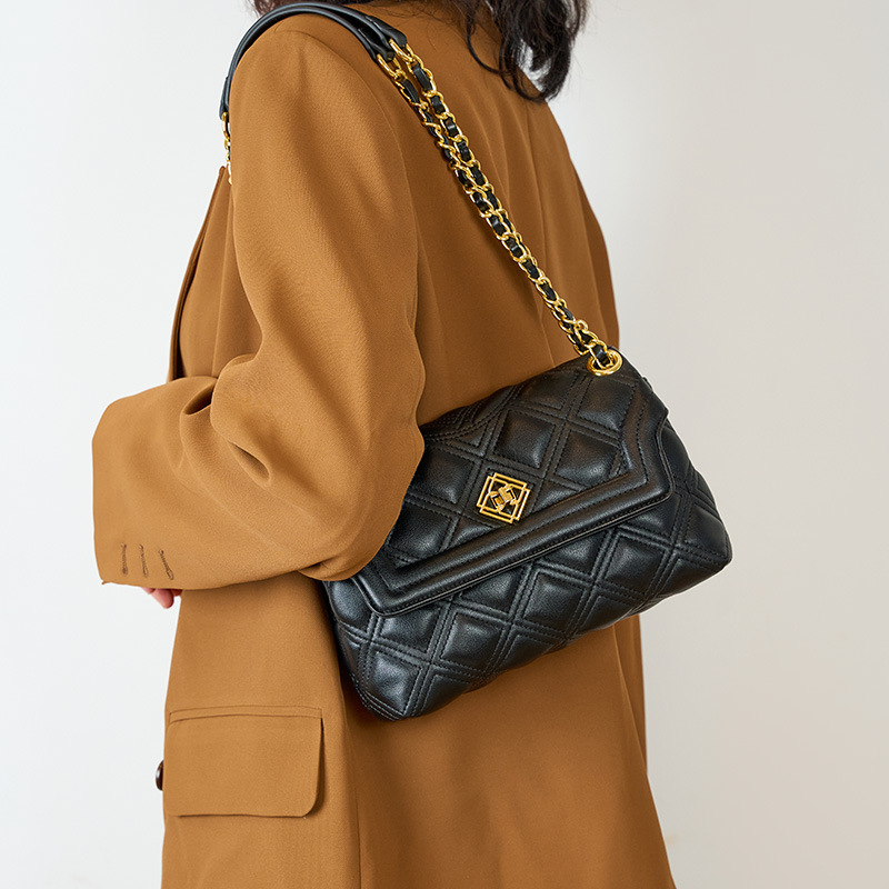 

Women Inclined Shoulder Bags Fashion casual Womens Bag Small Handbag Totes High-capacity Genuine leather Large volume wholesale Girl Mobile Phone Bag Black 2105, White