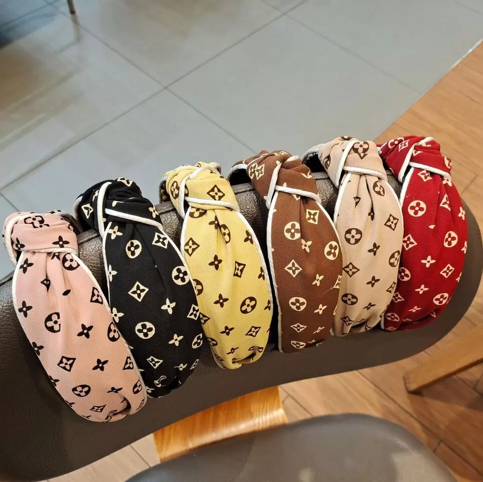 

Lots Style Fashion Designer Brand Letter Print Wide Edge Knotted headbands Luxury Turban Headband Hair Hoop Headwear Accessories f6840045