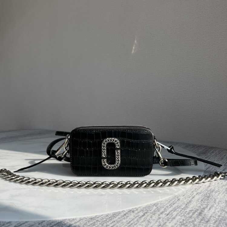 

Leather Luxury Marc's Jacob Handbags Designer Bags Mj Crocodile Cowhide Double Zip Chain Camera Bag One Shoulder Crossbody Fashion Casual, Black7