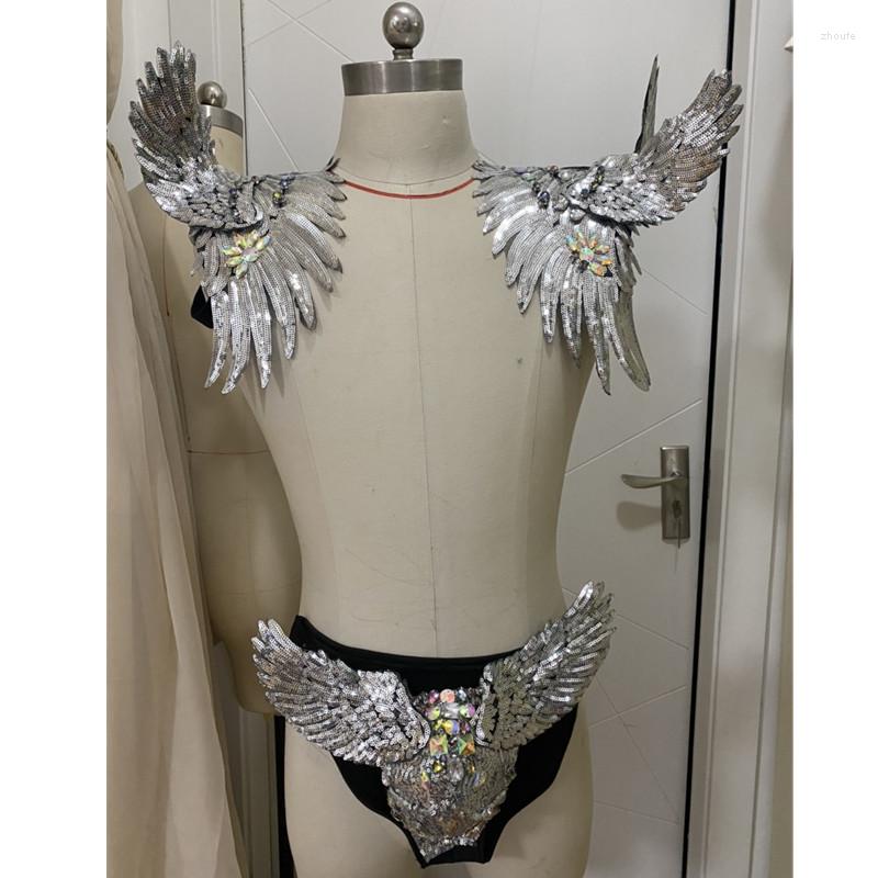 

Stage Wear Sexy Bar Silver Sequins Wing Epaulet Shoulder Ornaments Crystals Shorts Outfit Men's Dancer Gogo Costume Accessories