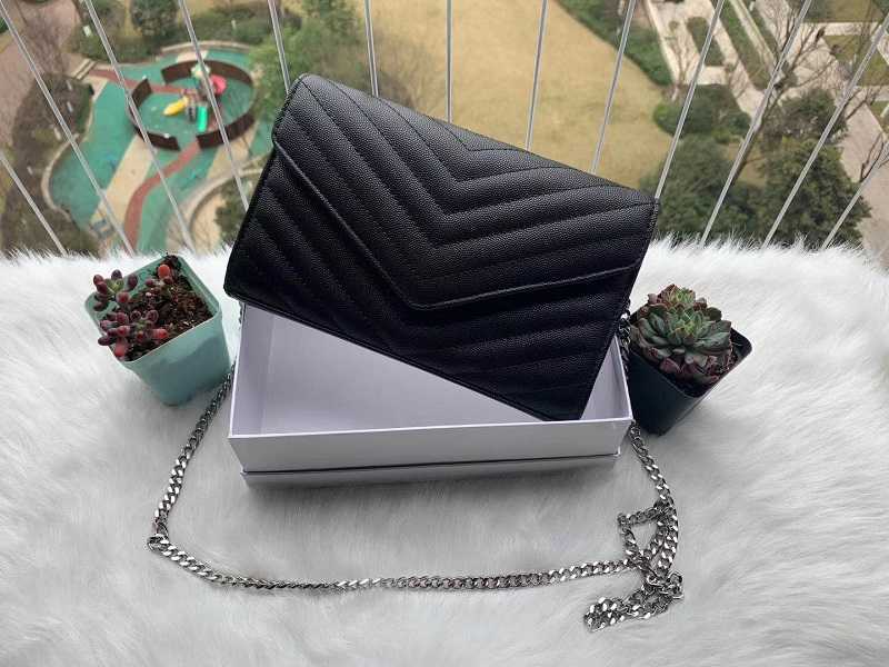 

2022 Luxurys Designers Women Sliver Chain Crossbody Bag Leather Handbag Ladies Flip Cover Diagonal Shoulder Bags Wallet, With logo (no box)