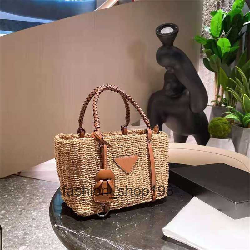 

Fashion Handbag Rattan Woven Female Straw Bag New Pendant Net Celebrity Same Large Capacity Elegant Classic Style High Quality Newest Shoulder Organizer Bags 2023, Brown