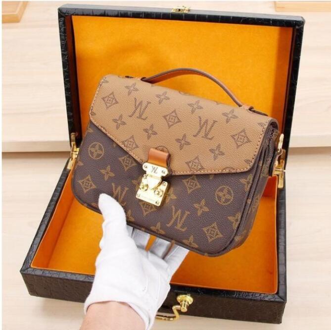 

2023 Women Luxurys Designers Bags Women Handbags Lady Messenger Fashion Shoulder Bag Luxury Crossbody Tote Wallet, 123