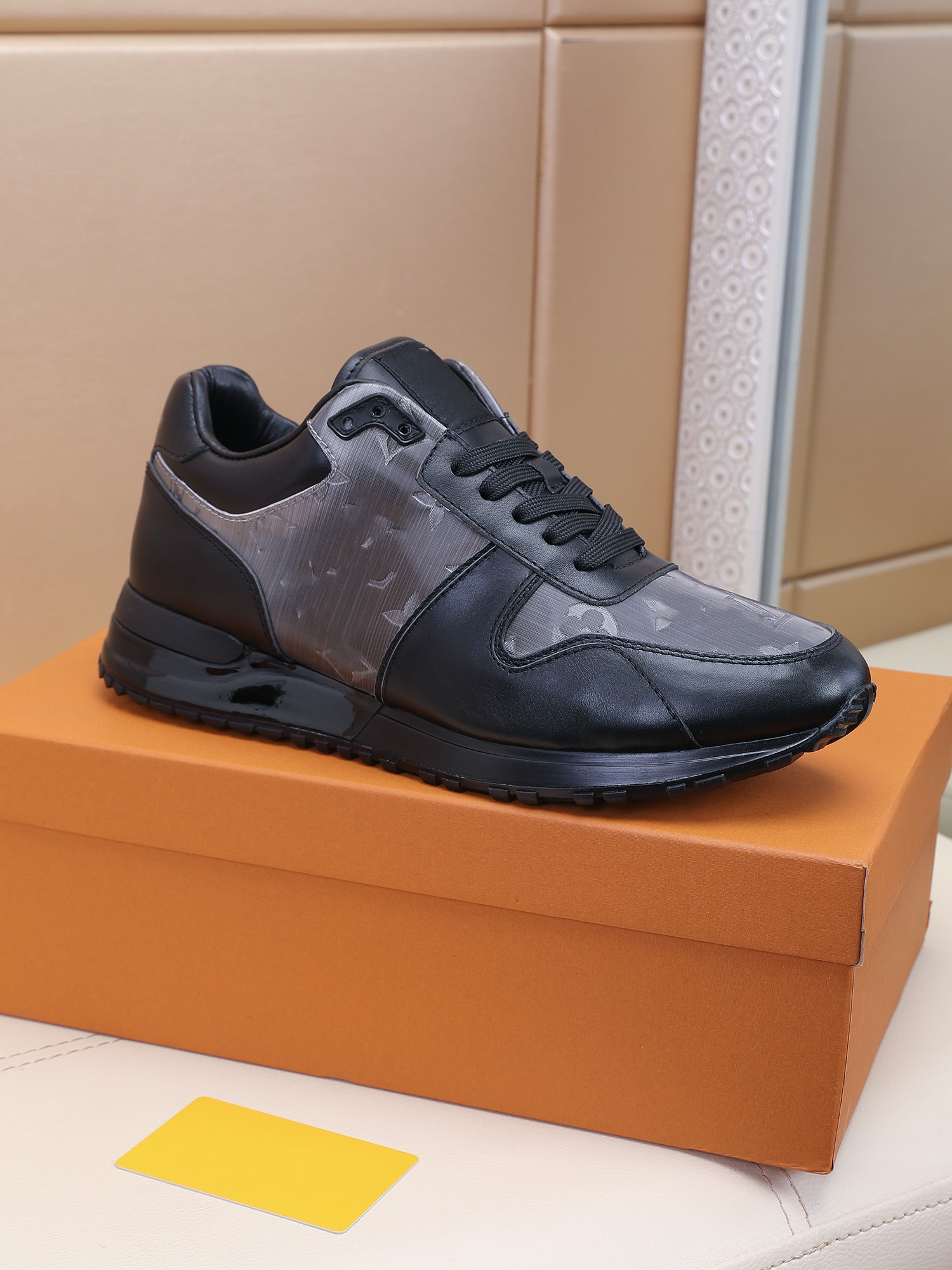 

Designer Men rivou Casual Shoes Mens Sneaker Fashion Shoe Platform Sports Trainers