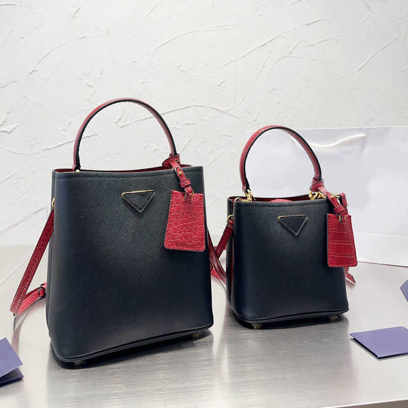 

Prads totes designer handbag women bag Handbags Prade the Tote bags Luxuries designers womens crossbody Handbag Shoulder 7A high quality purses wallet H40V, Red