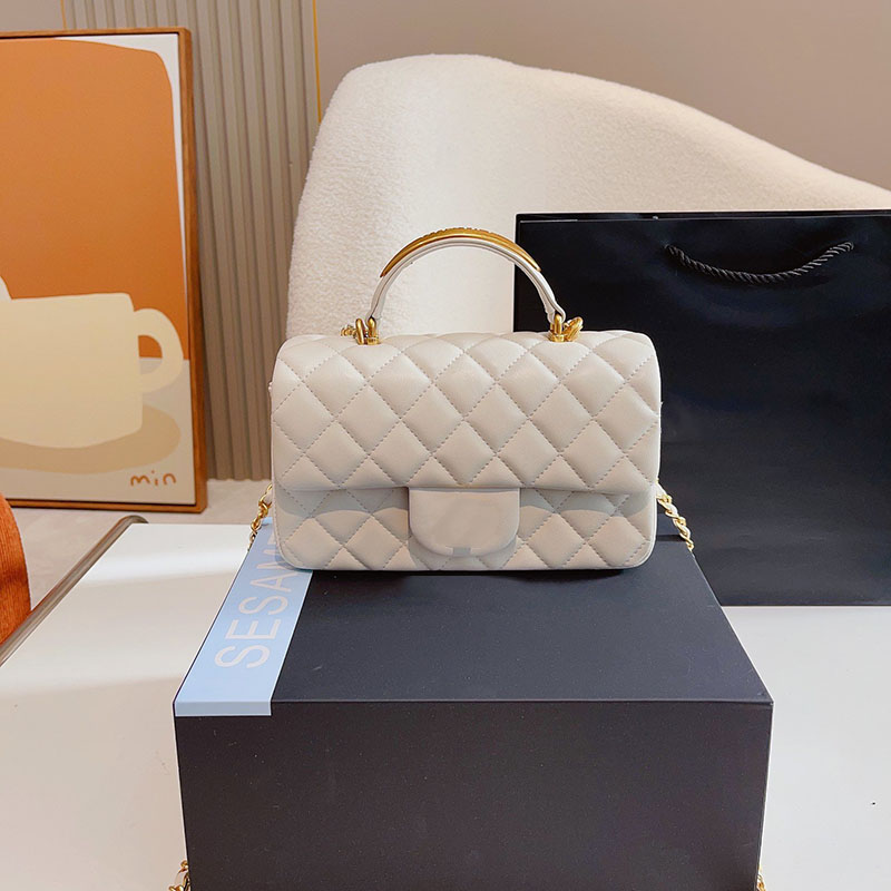 

CC Bags Luxury Brand Shoulder Bags Women Classic Flap Portable Shoulder Bag Diamond Lattice Sheepskin Leather Metal Letter Handbag Crossbody, Black