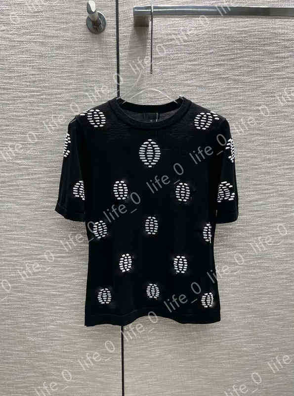 

Luxury Designer T Shirts Women Summer Graphic Logo Print Casual Knit Short Sleeve TShirt Cotton Loose Classic Style High Quality Flower Top Clothes, White