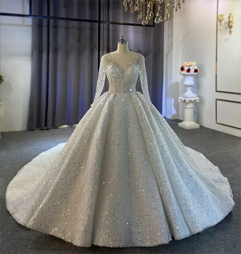 

2022 Luxury Ball Gown Wedding Dresses Lace Beaded Sequins Wedding Dress Plus Size Long Sleeve Luxury Bridal Gowns Arabic Dubai, Ivory