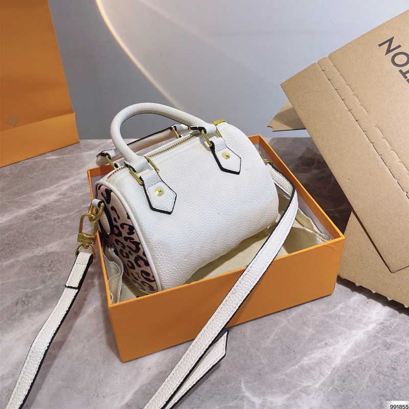 

Designer Bags fashion bags Cowhide Emboss Nano Speedy 30 Leopard shoulder bag Wild at Heart p 2023