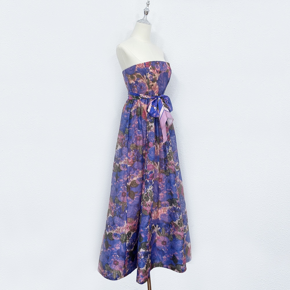 

Runway Dresses Australian designer designed silk and linen printed skirt, Multi
