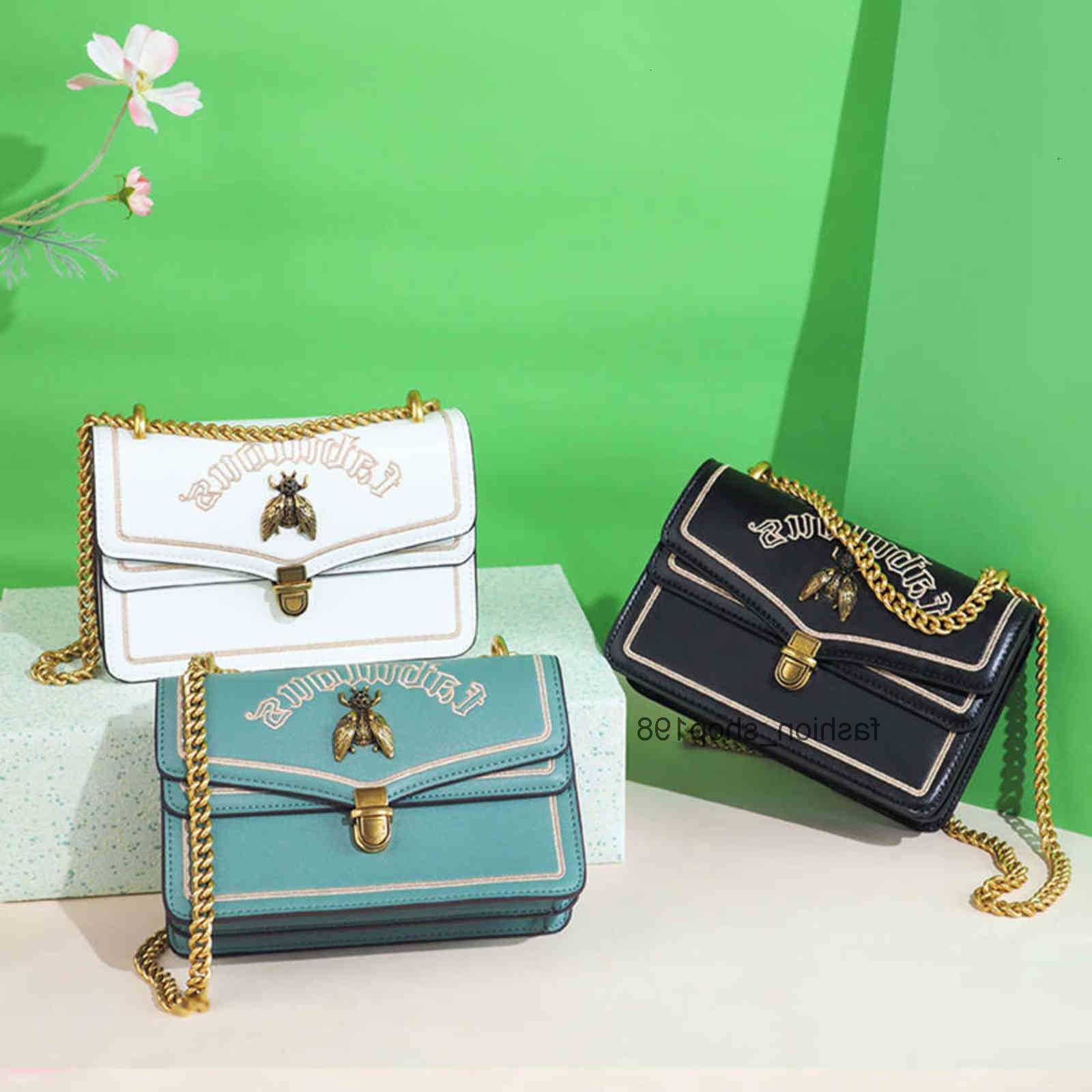 

Fashion bag ins Thai bee bag women new fashion embroidery messenger small Korean chain square 2023, Black trumpet