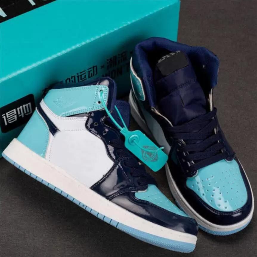 

Jumpman 1 Basketball Shoes Blue Obsidian White Black on High Men Women High Og Chill, Sky blue
