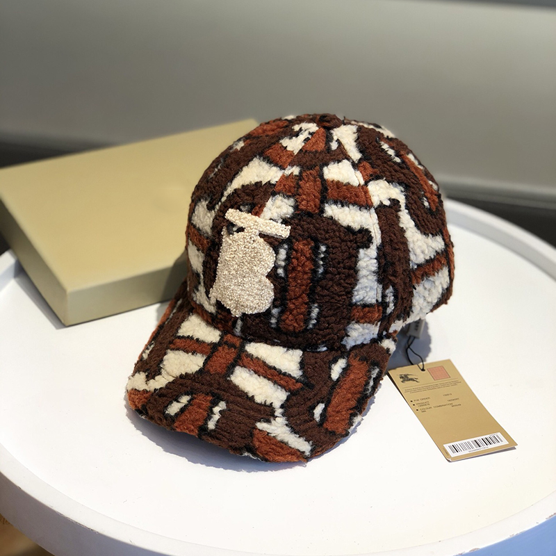 

Luxury Designers Baseball Cap Stylish Womens Wide Brim Hats Mens Trend Classic Brand B Peaked Caps Fashion Sports Caps Casquette D22112404JX