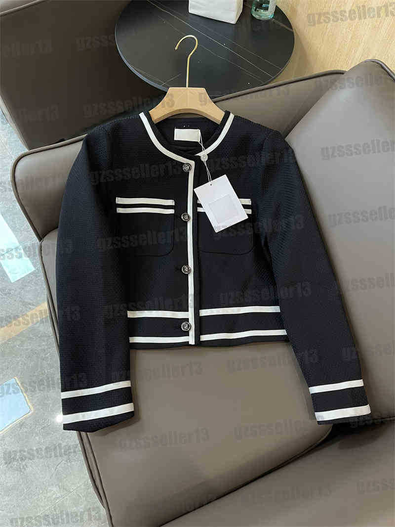 Womens Designer Jacket CNL Fashion Brand Logo Jackets 2022AW Luxury High Quality Button Cardigan Jacket Autumn Tweed Long Sleeve Top