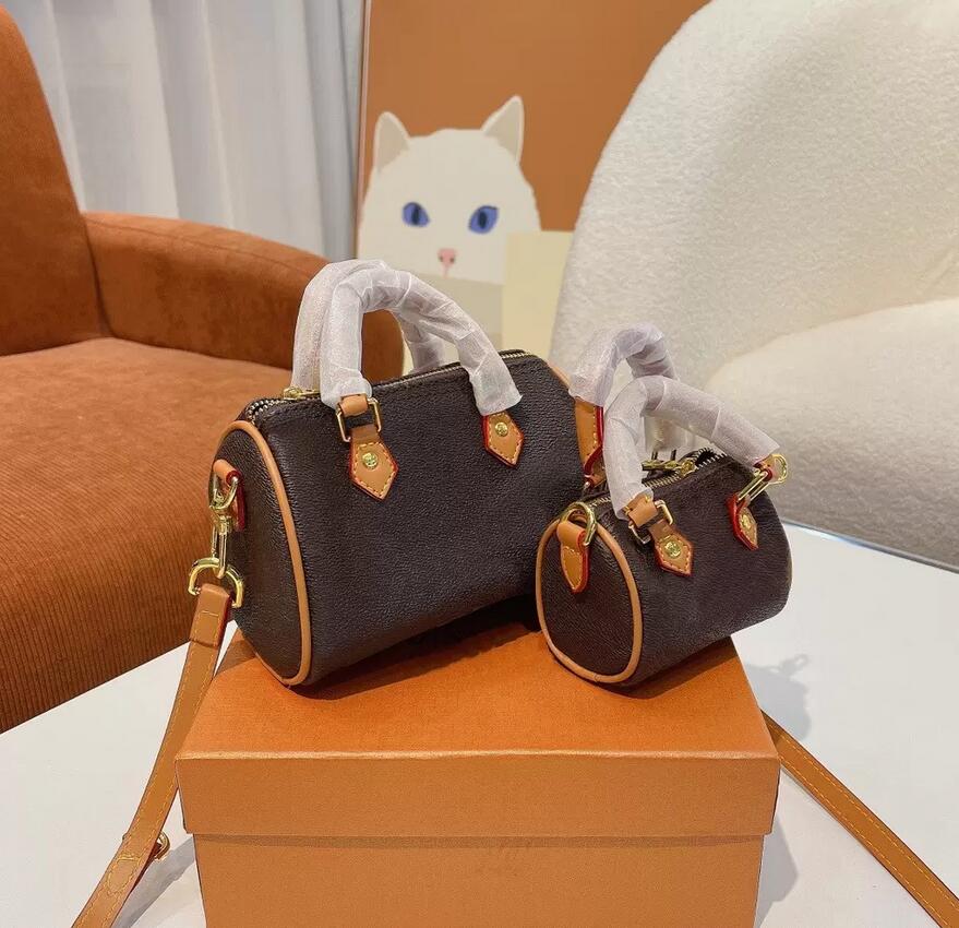 

SPEEDY Wear shoulder straps Natural Barrel Shaped Cowhide Leather Trim Textile Lining Gold Hardware Handles Women Boston Handbag, Add postage link