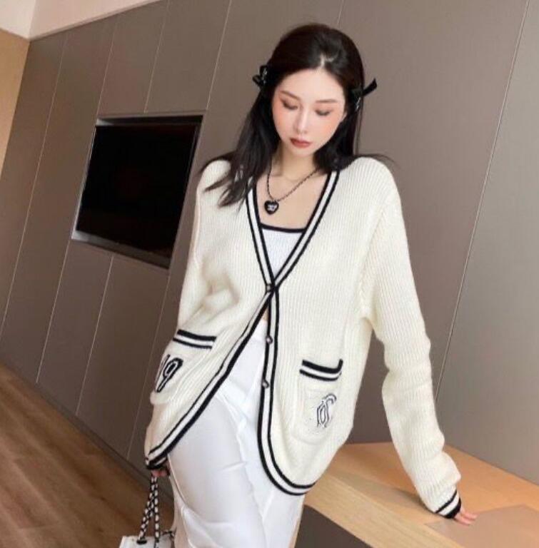 

New Women' Sweaters Luxury brand Casual Women designer Sweater 23CC, White