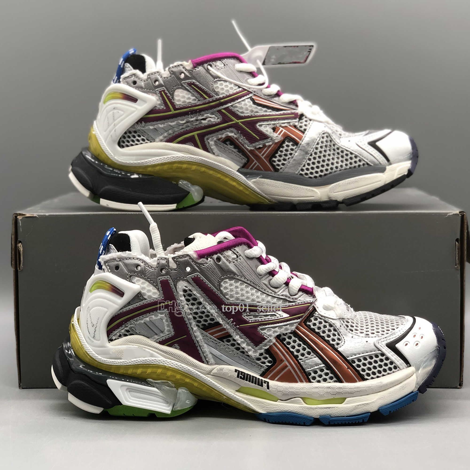 

Runner 7.0 Designers Casual Shoes demna Women Men High Trainers Black White Pink Blue Running Shoe Trend All-match Jogging Hiking size 35
